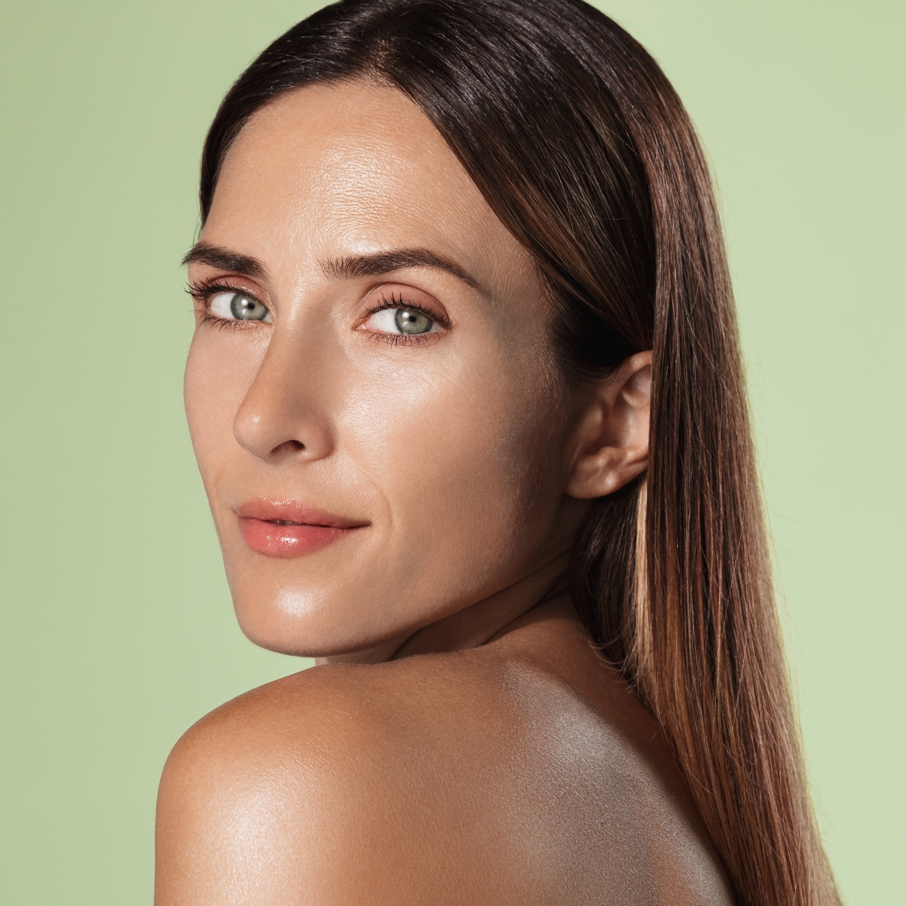 How to Layer Skincare for Dewy Skin: A 3-Step Guide
