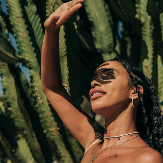 Fade Sunspots & Scars: Your Fall Brightening Routine Starts Here ✨