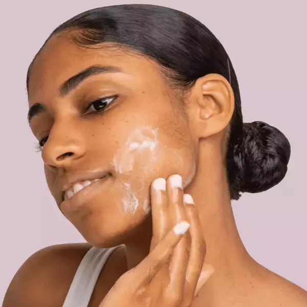 Double Cleansing in Summer: Do You Really Need It?